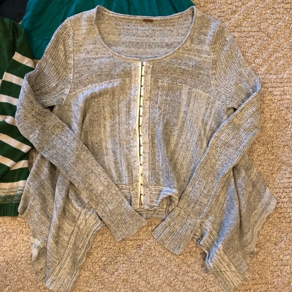 Bundle of 4 Anthro and FP/UO layering tops - Picture 5 of 7